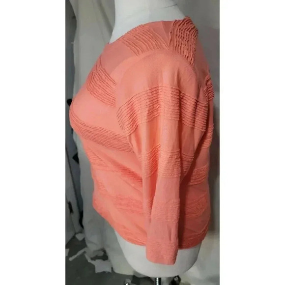 BAY STUDIO CORAL RIBBED 3/4 SLEEVE TOP PLUS SIZE 1X - Picture 2 of 4
